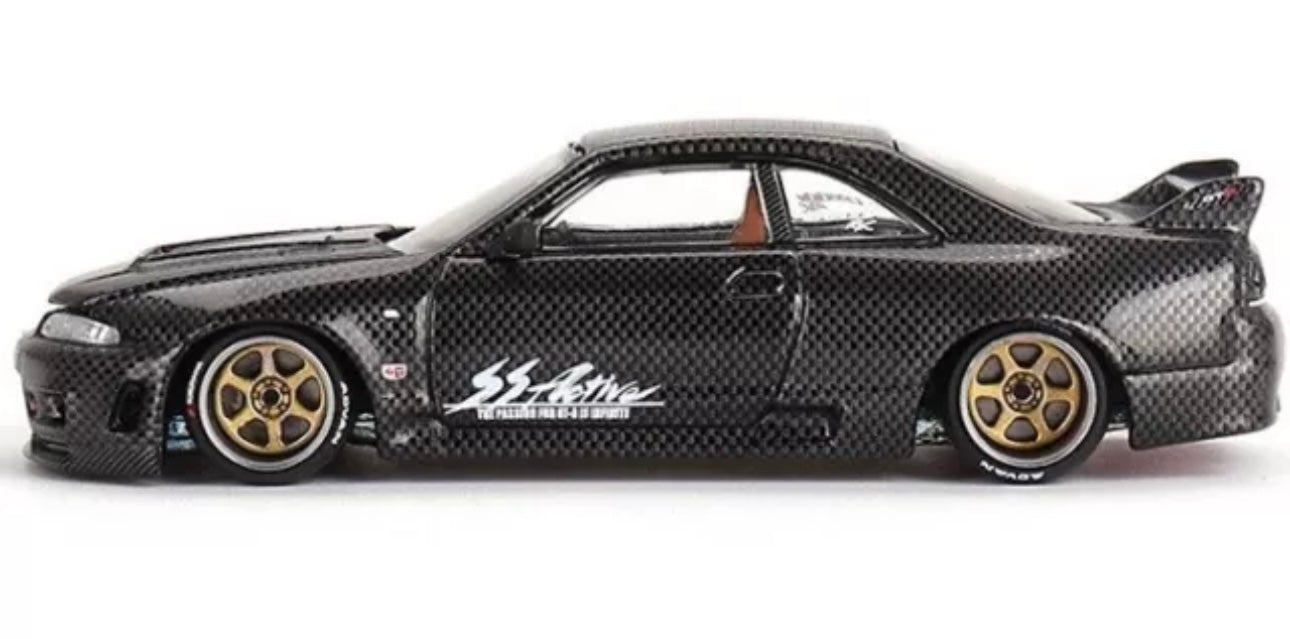 1/64 Nissan Skyline GT-R (R33) Active Carbon R Kaido House x Mini GT