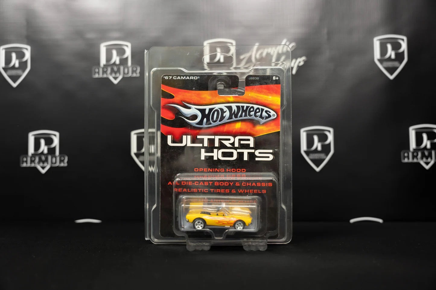 Diamond Protector:  Johnny Lightning/Auto World Protector